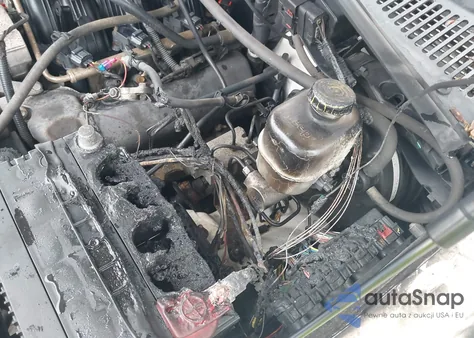 2005 Jeep Liberty Limited Edition z USA, uszkodzony, nr VIN 1J4GL58K35W693637